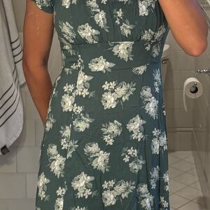 Hollister Cream Wrap Tie Front Maxi Dress